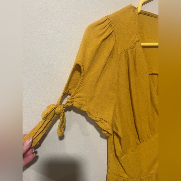 Urban Romantics Small Top - Picture 3 of 7